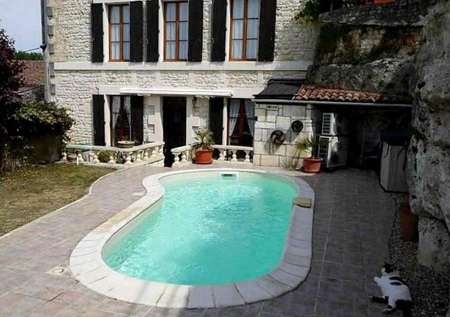 La Maison De L'Aubepin Saint-Savinien Bagian luar foto